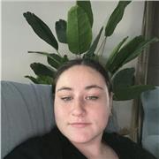 Estudiante de medicina, nivel B1 y B2 en cambridge, muy dedicada a sus futuros alumnos y con experiencia previa